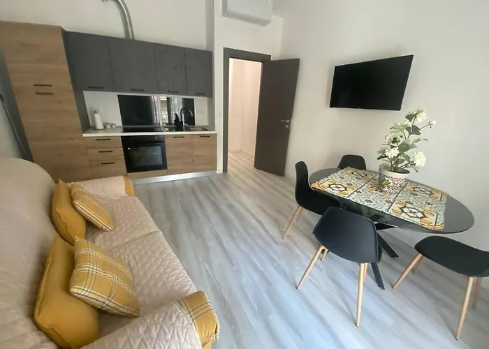 Lulu Naxos アパート ジャルディーニ・ナクソス